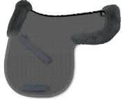 konfigurator-satteldecke-mit-lammfellkissen-mattes-Mattes